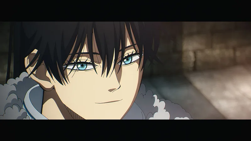 Personagem de cabelo preto e olhos azuis sorrindo, em cena oficial do episódio 4 da 2ª temporada de Black Clover